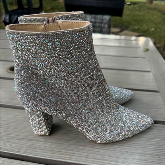 Betsey Johnson Sparkly Boots – Size 9 - Picture 7 of 13
